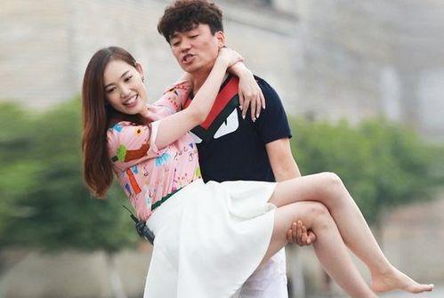 高嫁xt吃瓜人书包网,揭秘吃瓜人书包网背后的豪门秘事