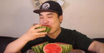 男网红直播吃瓜,男网红带你领略美食与娱乐的双重盛宴