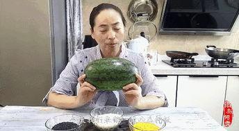 西瓜视频网红吃瓜